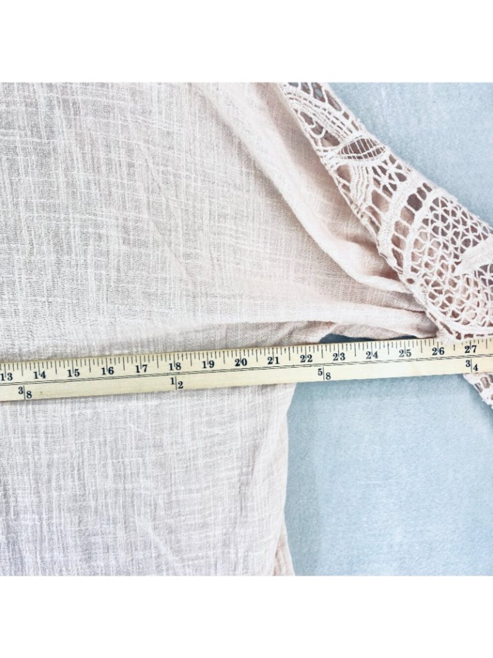 XCVI Top Womens M Blush Cotton Chambray Blouse Crochet Sleeve Boho Granola - Picture 11 of 14